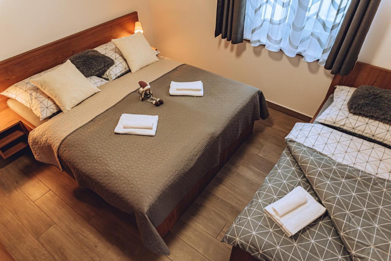 Mm Lucky Apartments 迪马诺卡多林纳 外观 照片