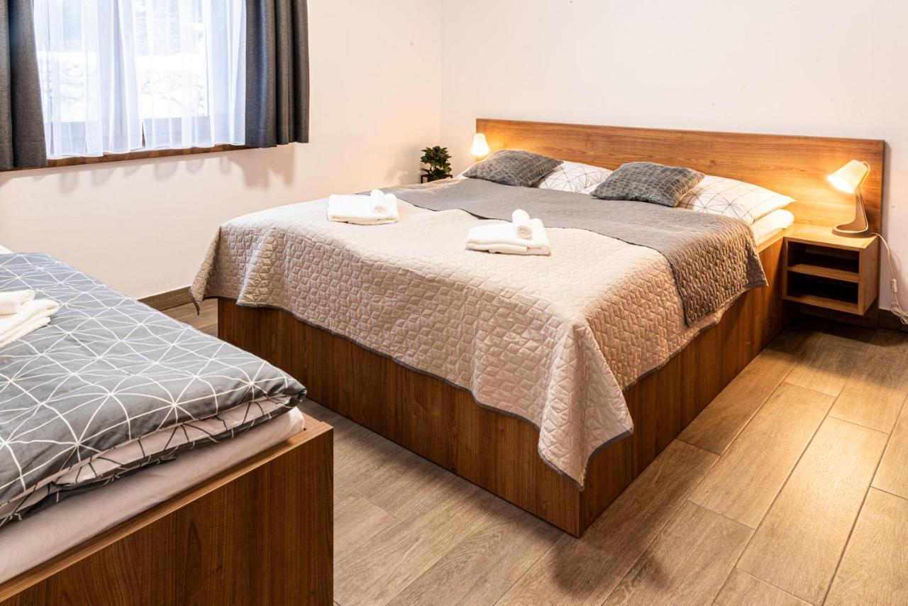 Mm Lucky Apartments 迪马诺卡多林纳 外观 照片