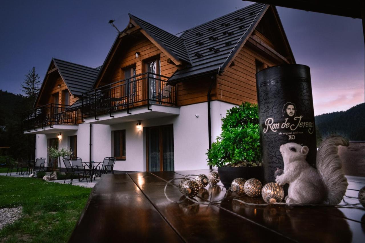 Mm Lucky Apartments 迪马诺卡多林纳 外观 照片